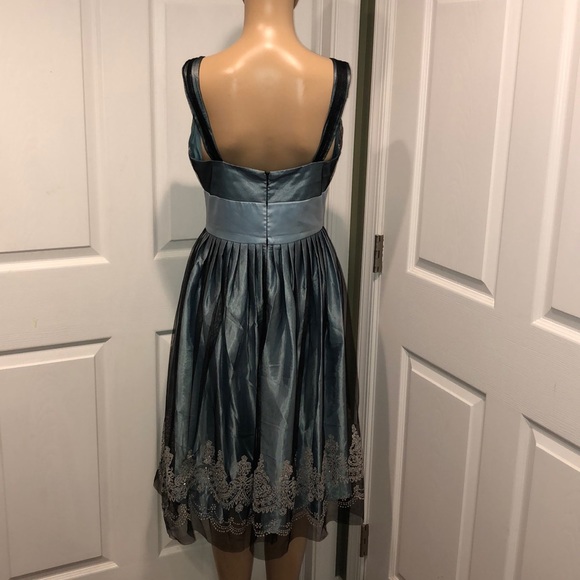 Davids bridal blue dress. 6 - Picture 4 of 5